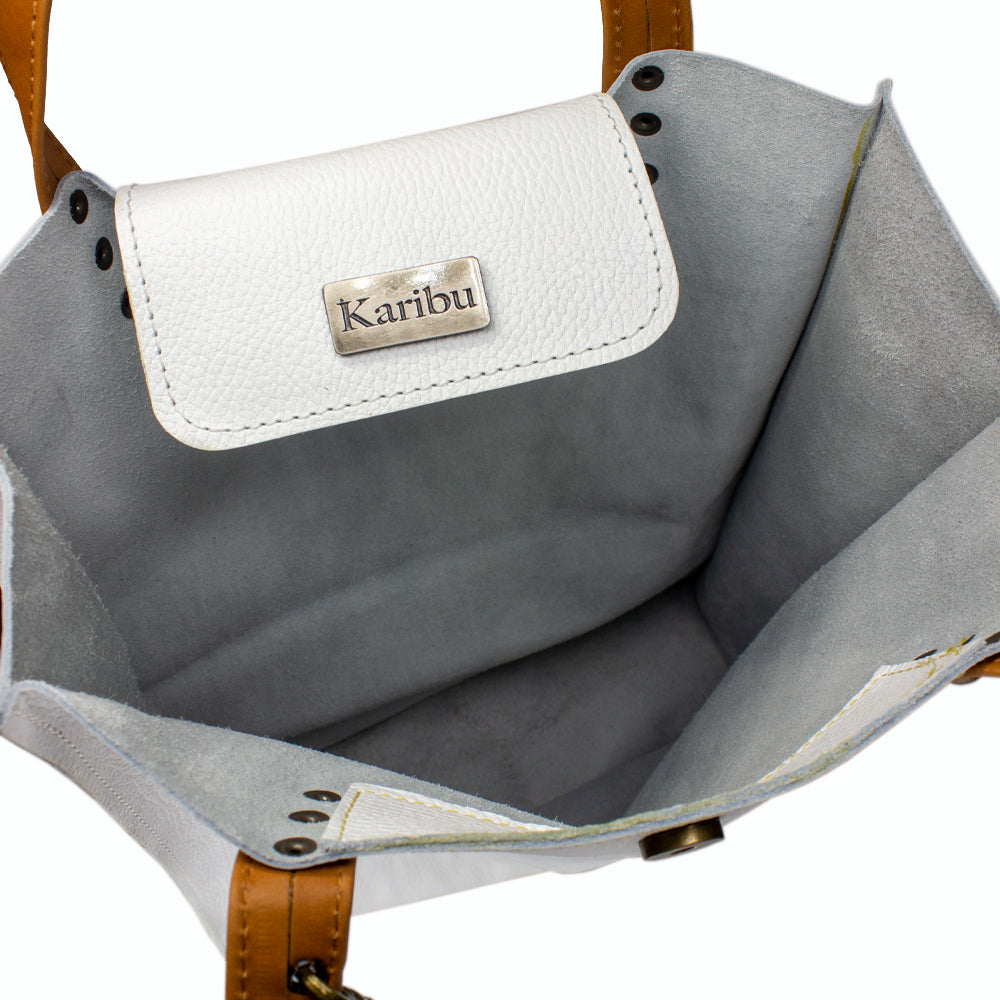 Cartera Juanita Blanca en Café