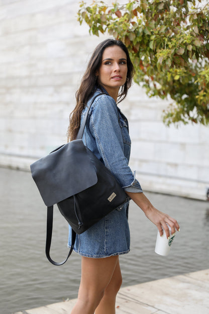 Mochila Bernardita Negra con Cartera
