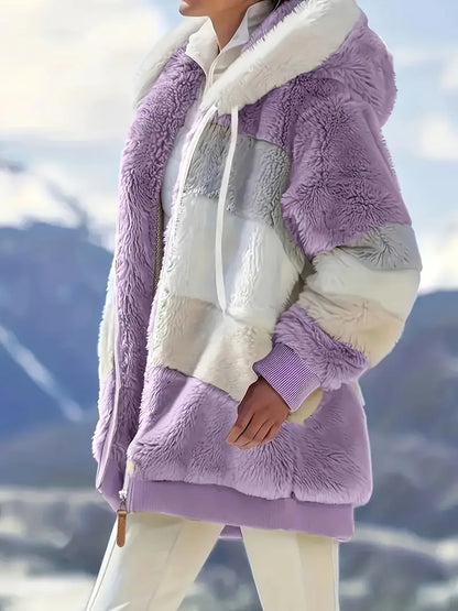 Serena | Plush coat with hood
