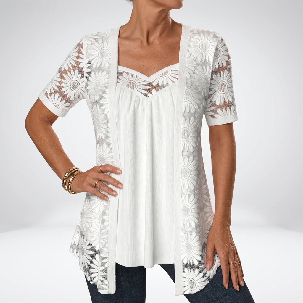 Prudence™ — Blusa blanca con encaje y mangas cortas: elegancia femenina