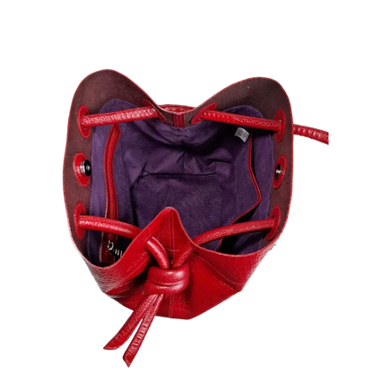 Bolso de mano de cuero rojo para damas con diseño de reptil de Brigitte
