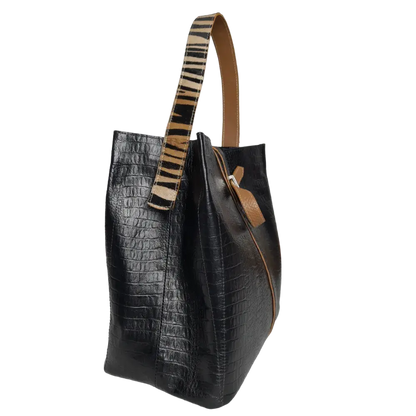 Lucy Reptil Bolsa de Mano de Cuero Negra para Damas