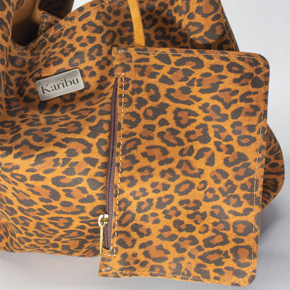 Dominique Cartera de Animal Print