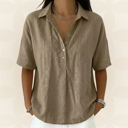 Sofía | Blusa con cuello y detalle de botón