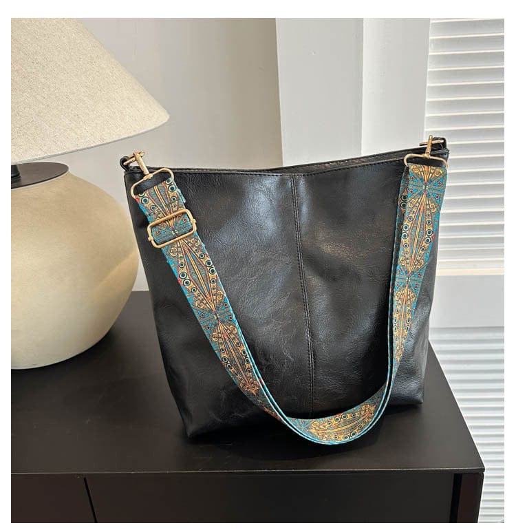 Bolso de hombro moderno y funcional para mujeres