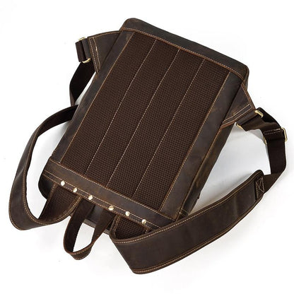 Gran mochila vintage de cuero para hombres