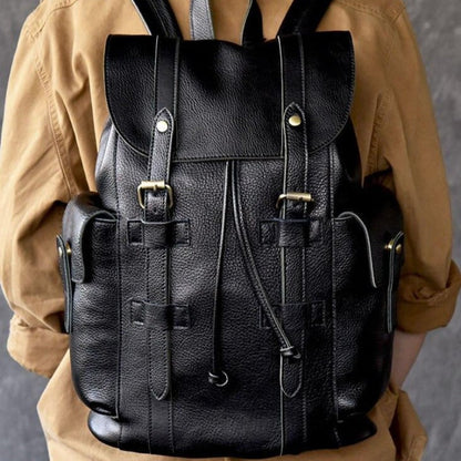 Mochila de cuero espaciosa