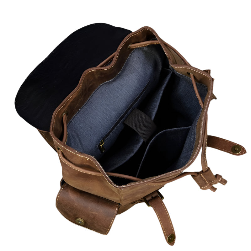 Mochila de cuero espaciosa