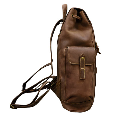 Mochila de cuero espaciosa