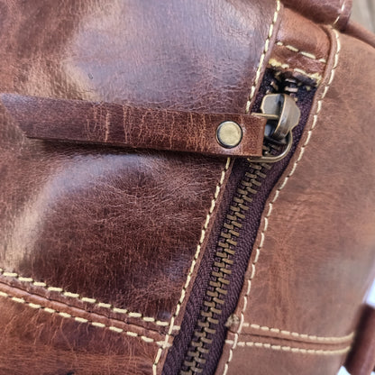 Bolso Mini Duffel en Cuero Crazy Horse