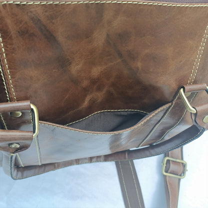 Bolso Mini Duffel en Cuero Crazy Horse
