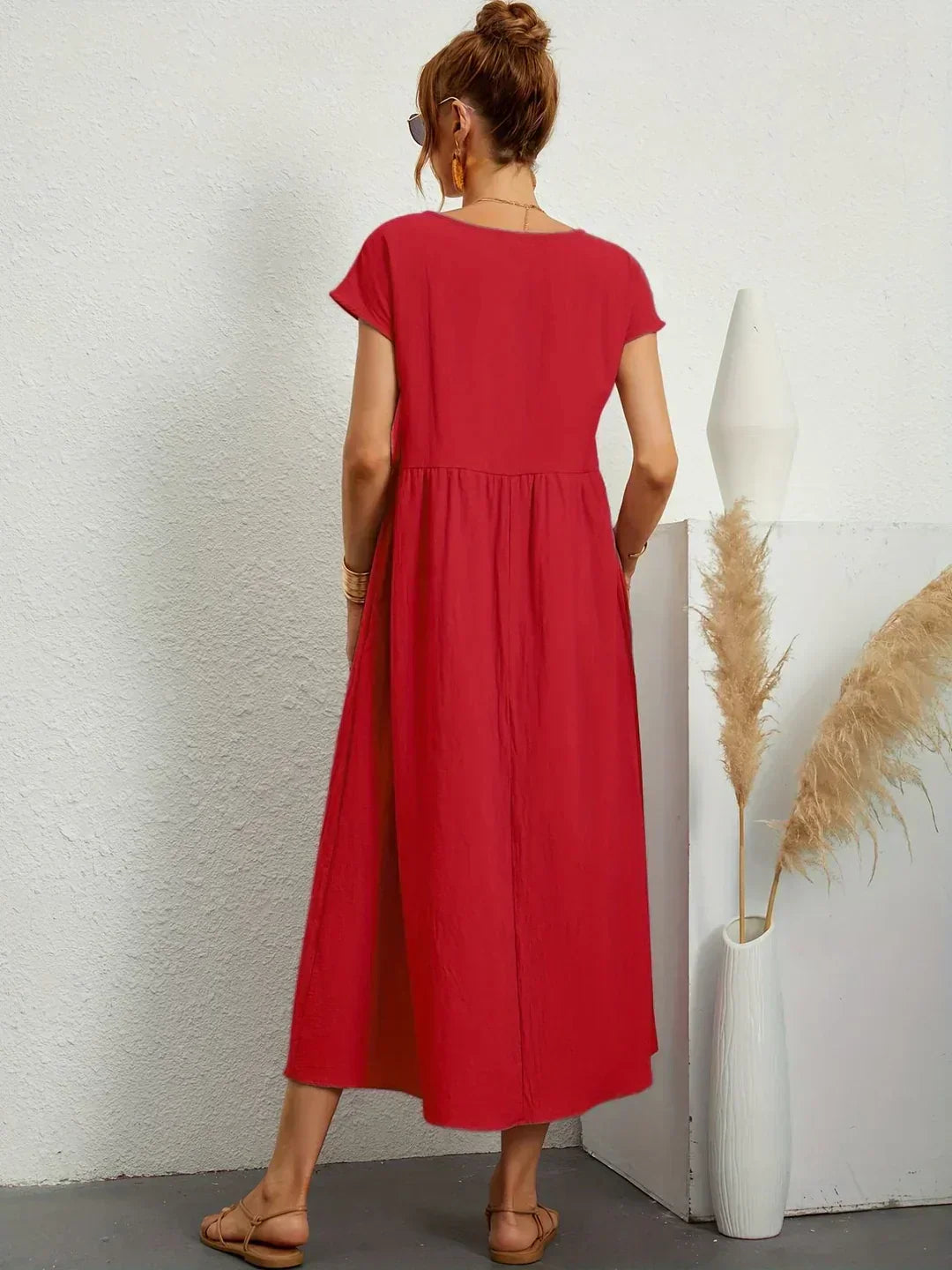 Gabrielle | Vestido Midi Fluido con Elegancia Atemporal