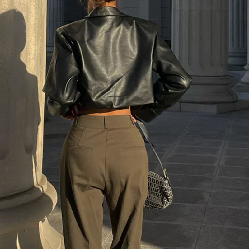 Elisa | Chaqueta de piel sintética elegante