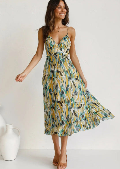 Scarlett - Elegant Print Beauty