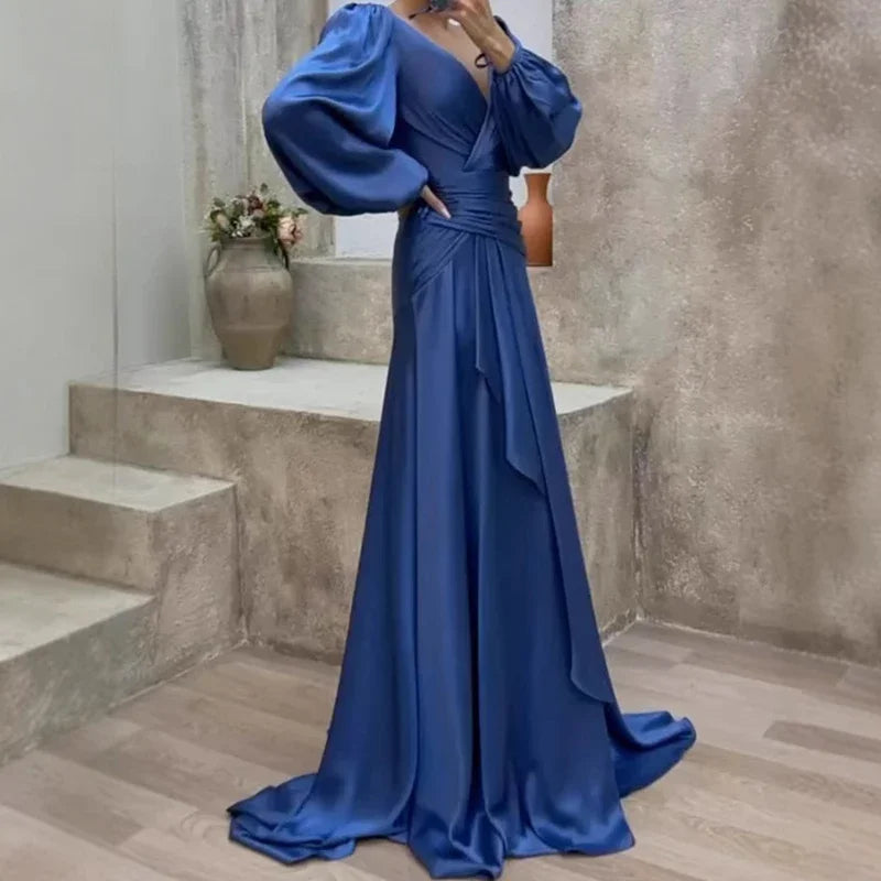 Aubrie - Elegant Maxi Dress with Flowing Design