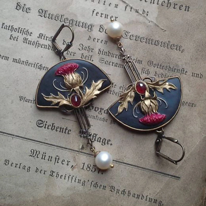 Pendientes de Perlas Rojas Vintage