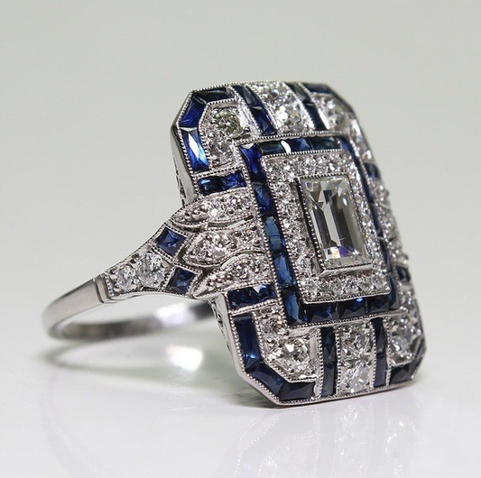 Anillo vintage de plata pulida y zirconio azul